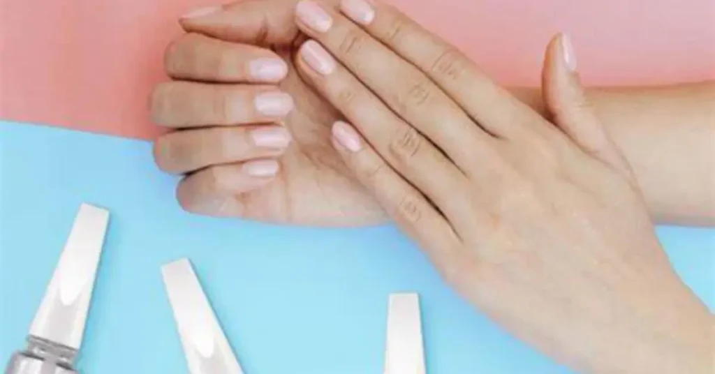  Cutting techniques for acrylic nails