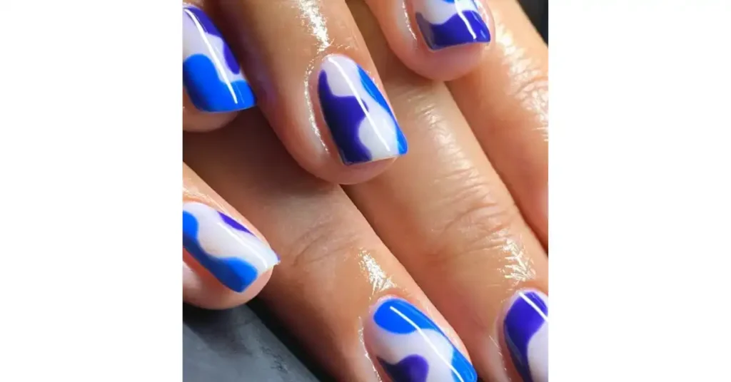 60. Short square blue and milky white wavy acrylic nails