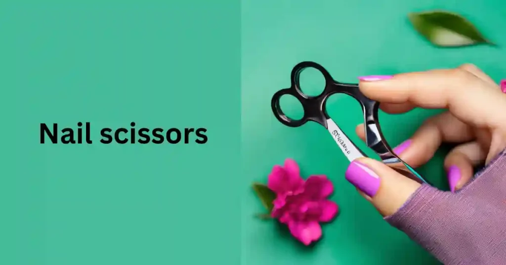 Nail scissors